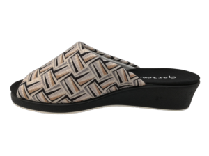 Zapatilla Casa Mujer Garzón 1875.178 Negro - Ítem1
