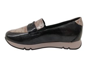 Mocasín Mujer Doctor Cutillas 82830 Negro - Ítem1