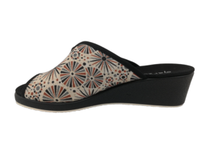 Zapatilla Casa Mujer Garzón 715.212 Negro - Ítem1